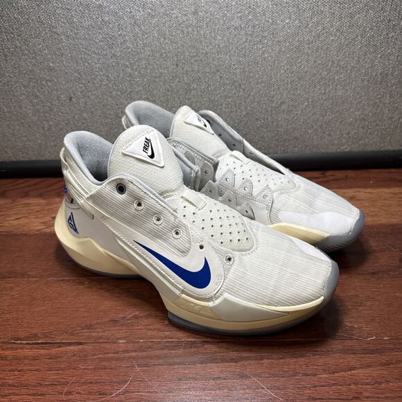 NIKE ZOOM FREAK 2 ID WHITE BLUE BASKETBALL SHOES CW0619-991 AMERICAN FLAG 8.5 main image 14